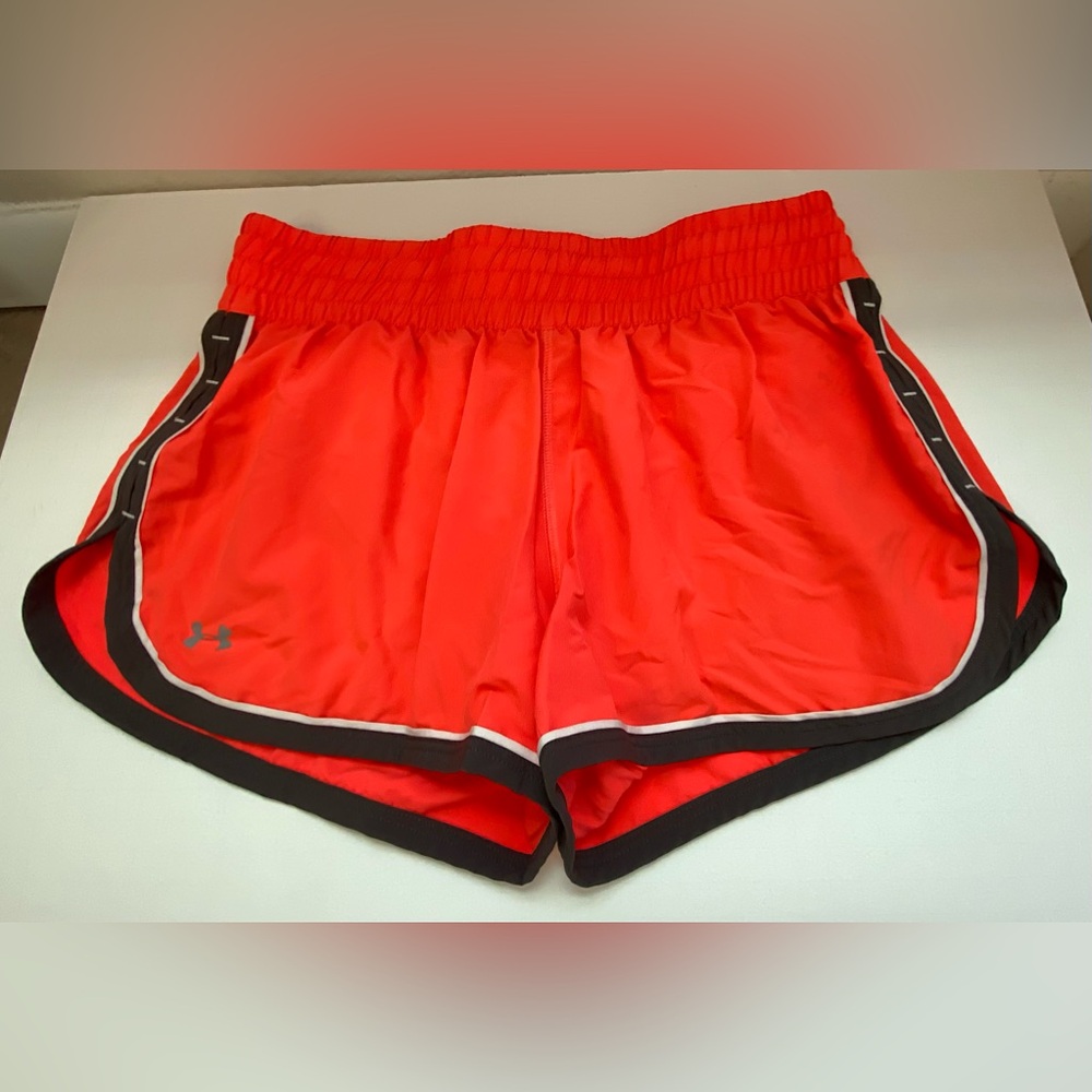 Women’s Under Armour Heat Gear Athletic Running Shorts Sz Small